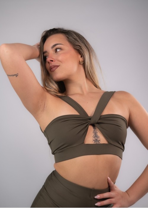 Inés green África top