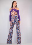 Pantalon recto manchas violetas