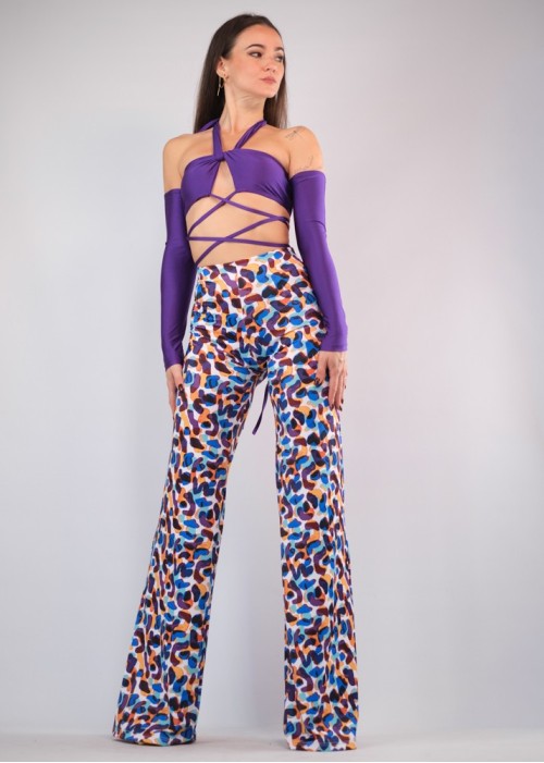 Pantalon recto manchas violetas